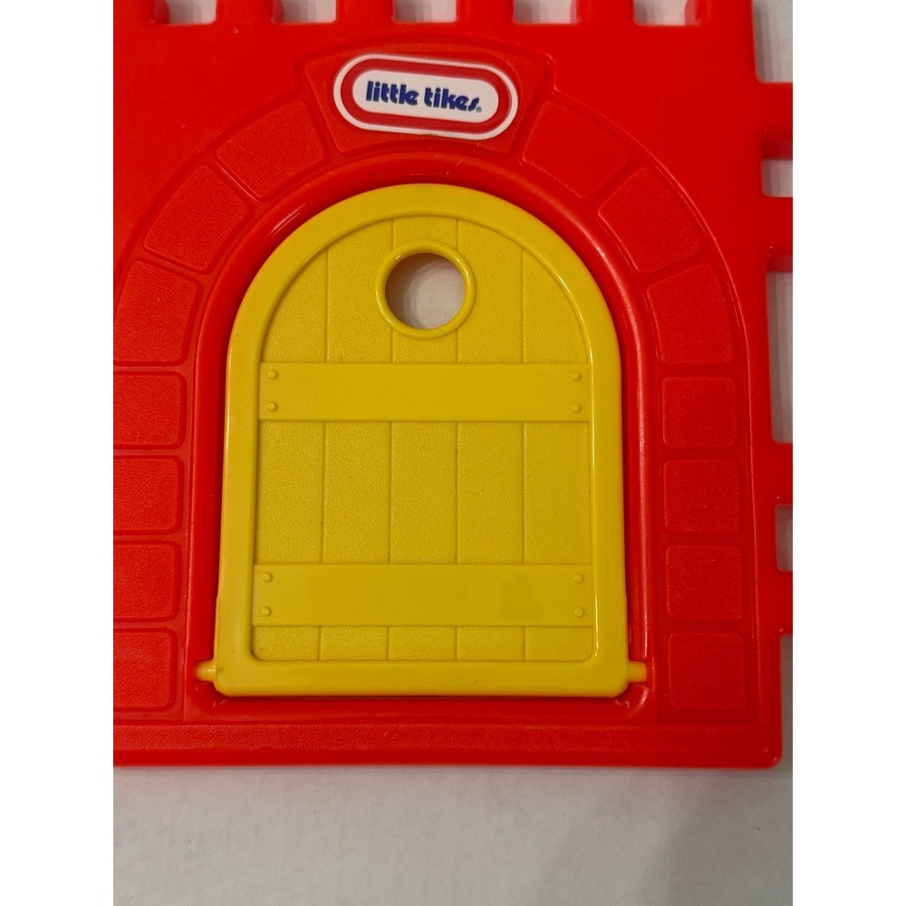 VTG Little Tikes Waffle Blocks 2 Castle Doors Red and Yellow Replacement Pieces - Picture 3 of 8